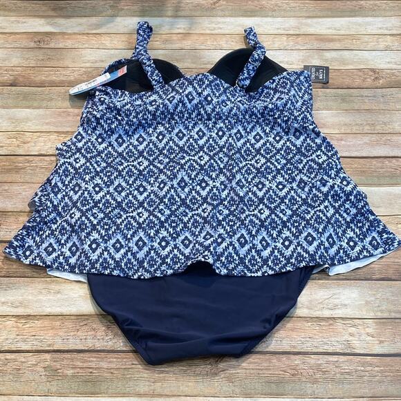 Swim Solutions Fauxkini One-Piece Swimsuit NWT - Picture 3 of 4